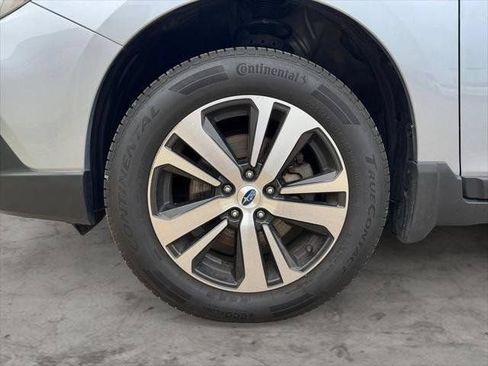 Used 2019 Subaru Outback 2.5i Limited w/ Popular Package #2 AWD/4WD image 69