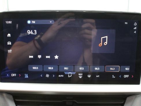 Used 2025 Ford Explorer ST AWD/4WD image 31