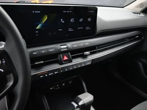 Used 2025 Kia K4 FWD image 11