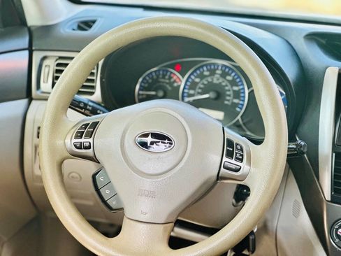 Used 2013 Subaru Forester 2.5X Premium image 8