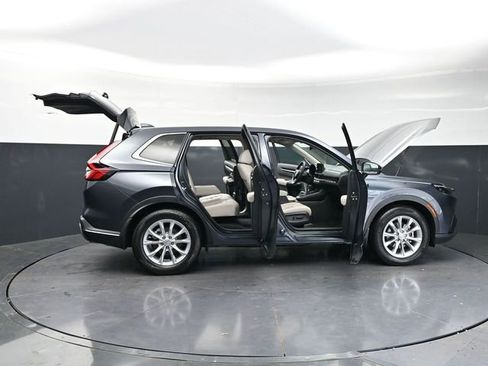 Used 2025 Honda CR-V EX-L image 39
