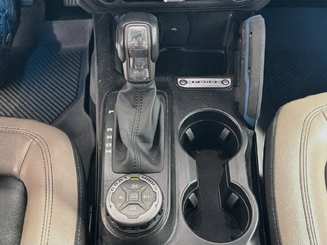 Used 2023 Ford Bronco Wildtrak AWD/4WD image 16