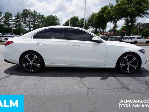 Used 2023 Mercedes-Benz C 300 Sedan image 10