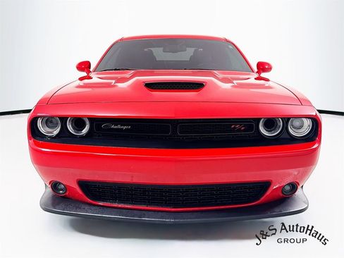 Used 2021 Dodge Challenger R/T Scat Pack w/ Plus Package image 2