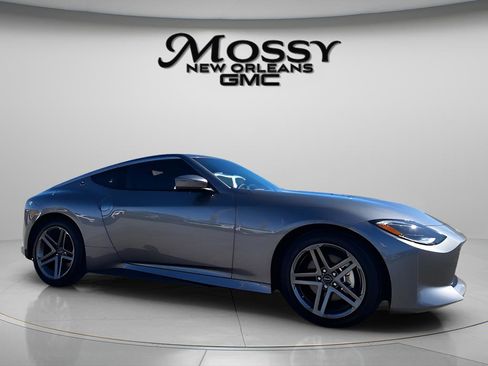 Used 2025 Nissan Z Sport w/ Floor Mat Package image 3