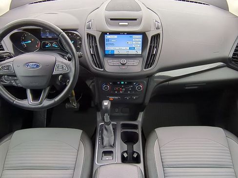 Used 2017 Ford Escape SE w/ Equipment Group 201A image 17