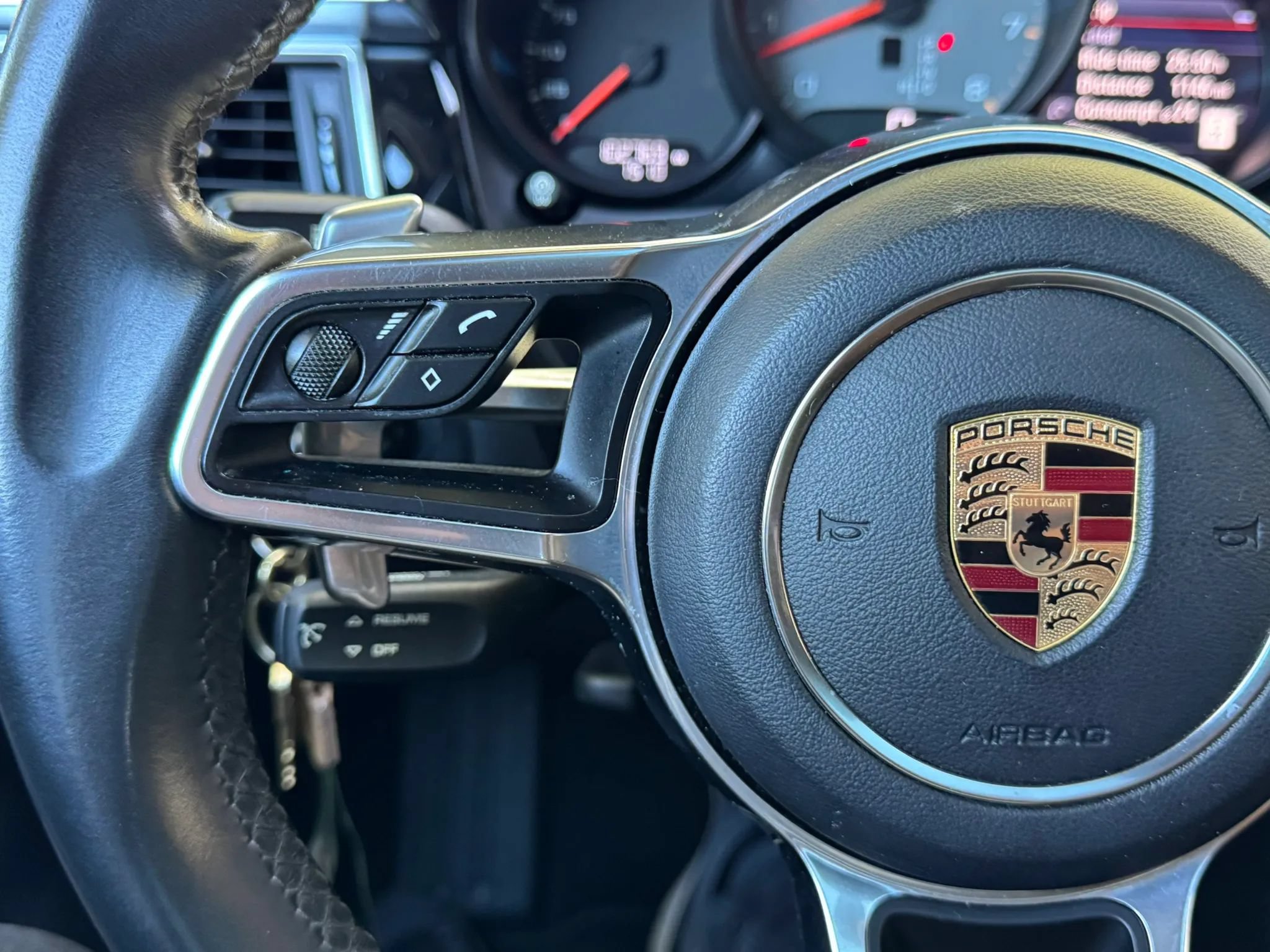 Used 2016 Porsche Macan S w/ Infotainment Package AWD/4WD image 22