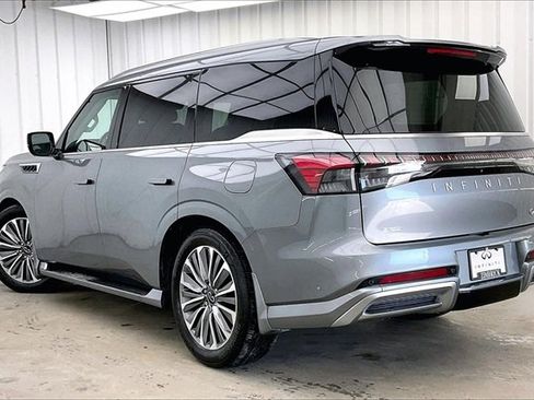 Certified 2025 INFINITI QX80 Sensory image 12