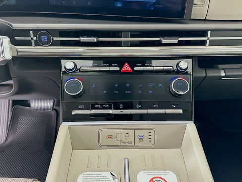 New 2026 Hyundai Santa Fe SEL image 13