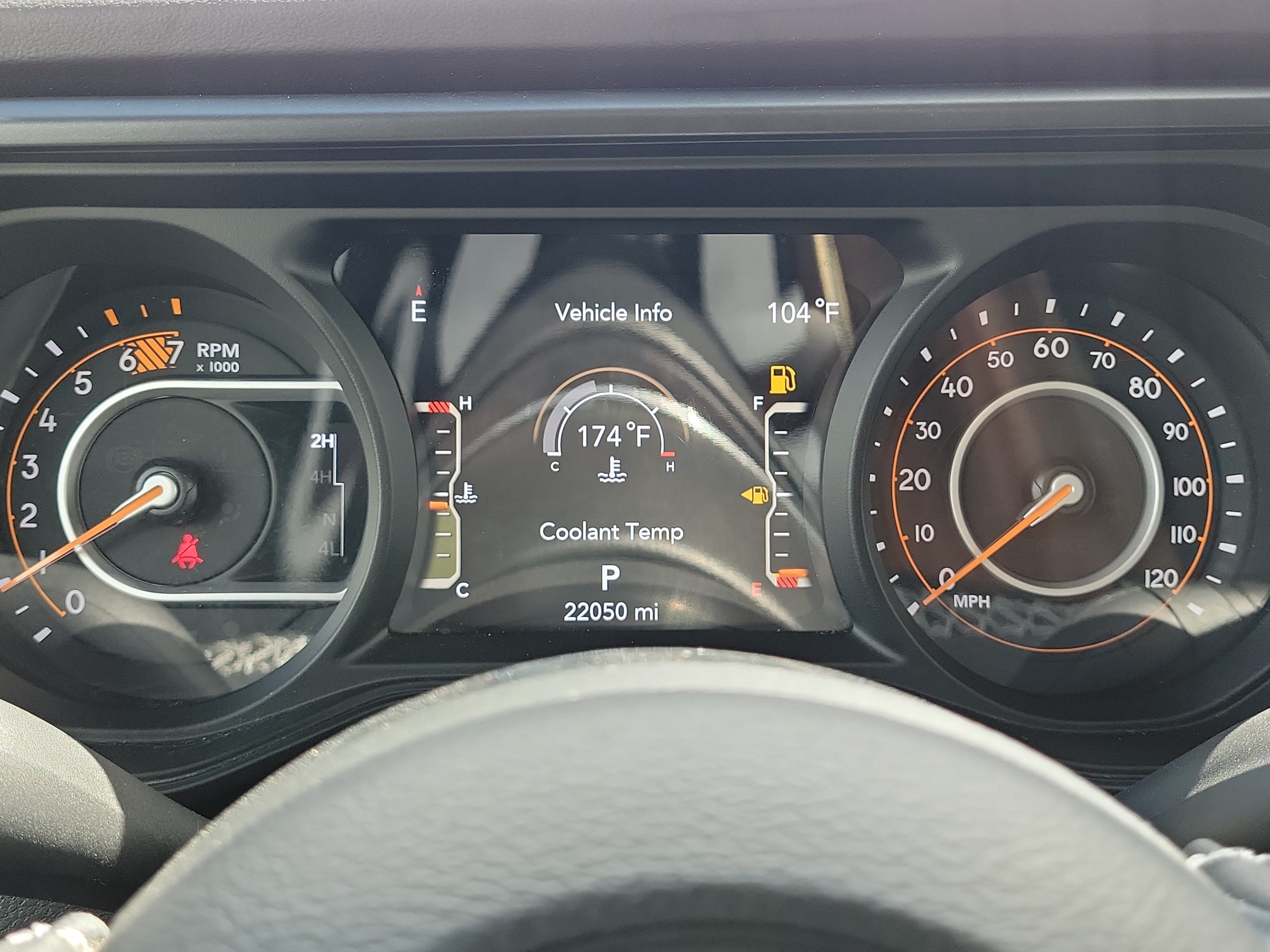 Used 2025 Jeep Wrangler Unlimited Sahara AWD/4WD image 25