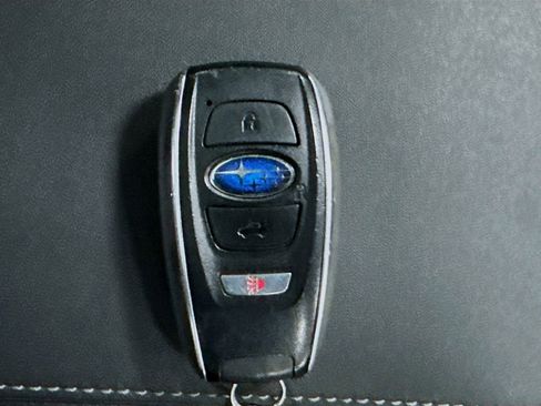 Used 2022 Subaru Forester Limited image 34