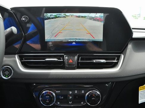 New 2025 Chevrolet TrailBlazer LT w/ Convenience Package image 22