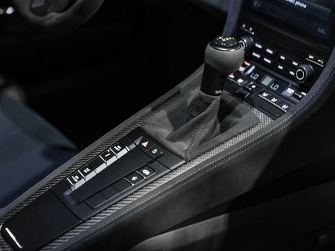 Used 2025 Porsche 718 Cayman GT4 RS RWD image 26