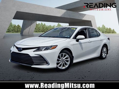 Used 2024 Toyota Camry LE FWD image 1