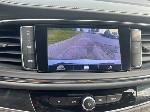 Used 2021 Buick Enclave Essence w/ Sound and Sites Package AWD/4WD image 30