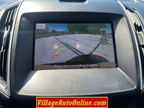 Used 2019 Ford Edge SEL w/ Equipment Group 201A AWD/4WD image 21