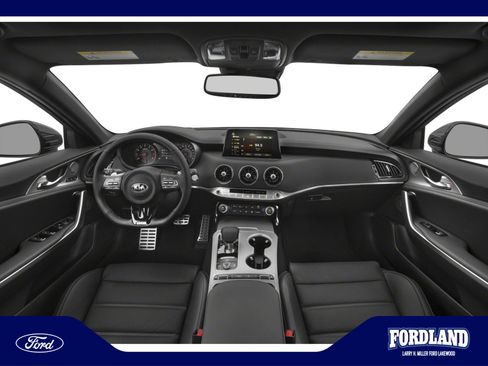 Used 2019 Kia Stinger GT2 AWD/4WD image 5
