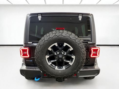 Used 2024 Jeep Wrangler Unlimited Rubicon 4xe w/ Safety Group AWD/4WD image 5
