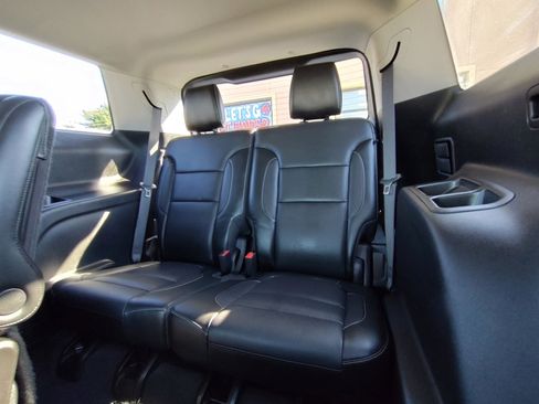 Used 2019 GMC Acadia SLT image 36