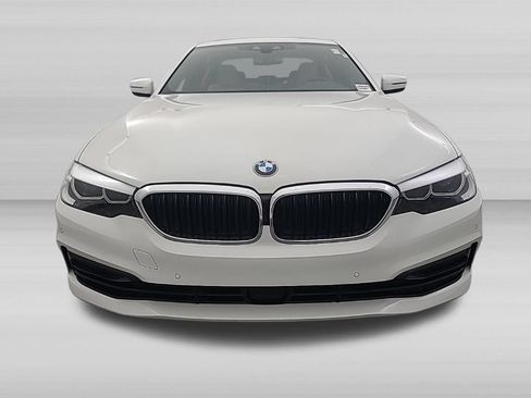 Used 2020 BMW 530i RWD image 9