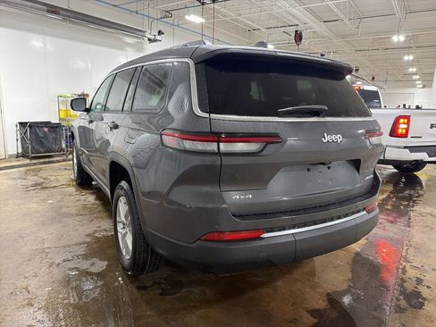 New 2026 Jeep Grand Cherokee L Laredo image 4