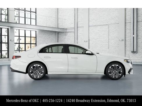 Used 2025 Mercedes-Benz E 350 Sedan image 16