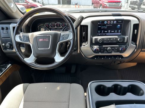 Used 2019 GMC Sierra 2500 SLE w/ SLE Preferred Package RWD image 16