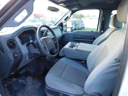 Used 2016 Ford F250 XL AWD/4WD image 19