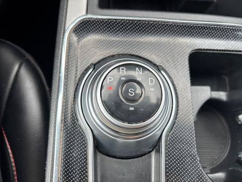 Used 2022 Ford Edge ST-Line AWD/4WD image 22