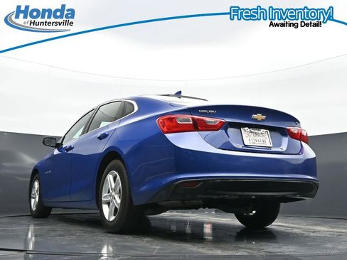 Used 2023 Chevrolet Malibu LT FWD image 42