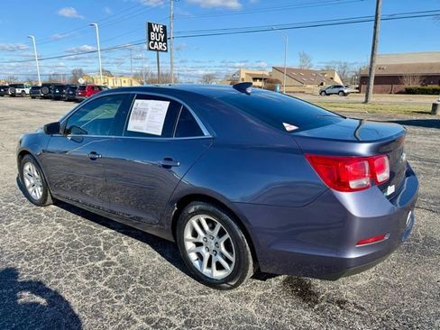 Used 2015 Chevrolet Malibu LT w/ Power Convenience Package image 3