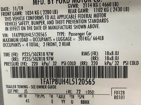 Used 2020 Ford Mustang Premium image 10