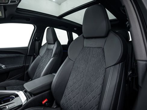 New 2025 Audi SQ5 Premium Plus image 17