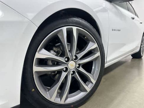 Used 2024 Chevrolet Malibu LT image 28