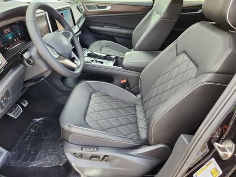 New 2026 Volkswagen Atlas SEL Premium R-Line AWD/4WD image 12