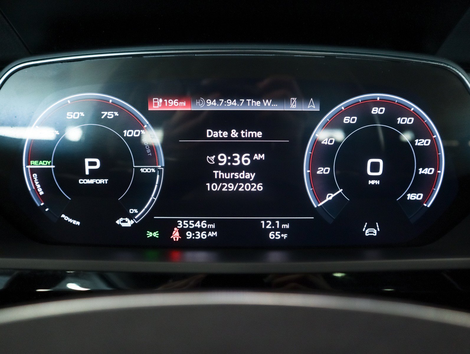 Used 2023 Audi e-tron Premium Plus w/ Premium Plus Package AWD/4WD image 17