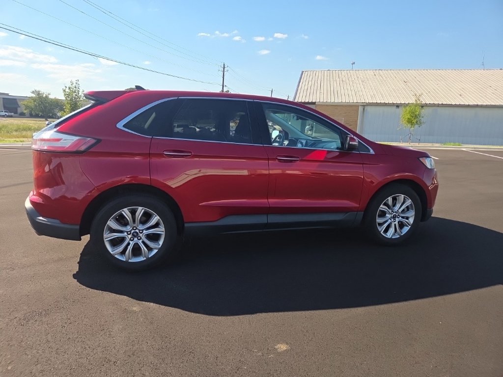 Used 2021 Ford Edge Titanium w/ Equipment Group 301A FWD image 14