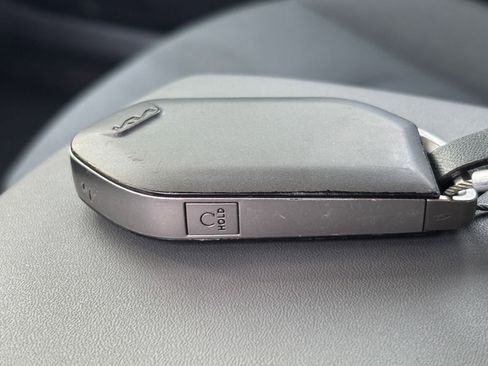 Used 2025 Kia K4 FWD image 23