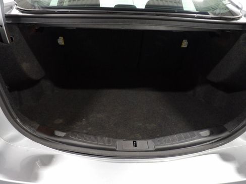 Used 2020 Ford Fusion SE image 8