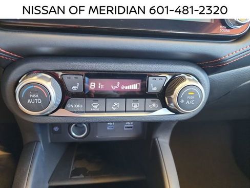 New 2025 Nissan Versa SR w/ Trunk Package image 22