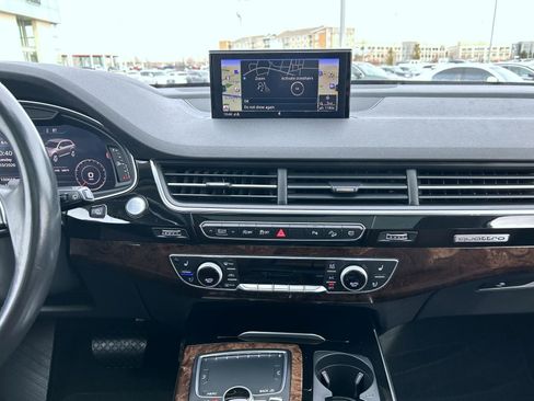 Used 2018 Audi Q7 3.0T Prestige w/ Prestige Package image 13