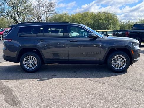New 2026 Jeep Grand Cherokee L Laredo AWD/4WD image 43