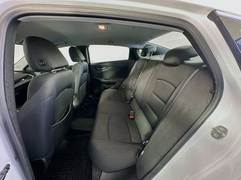 Used 2019 Chevrolet Malibu RS FWD image 22