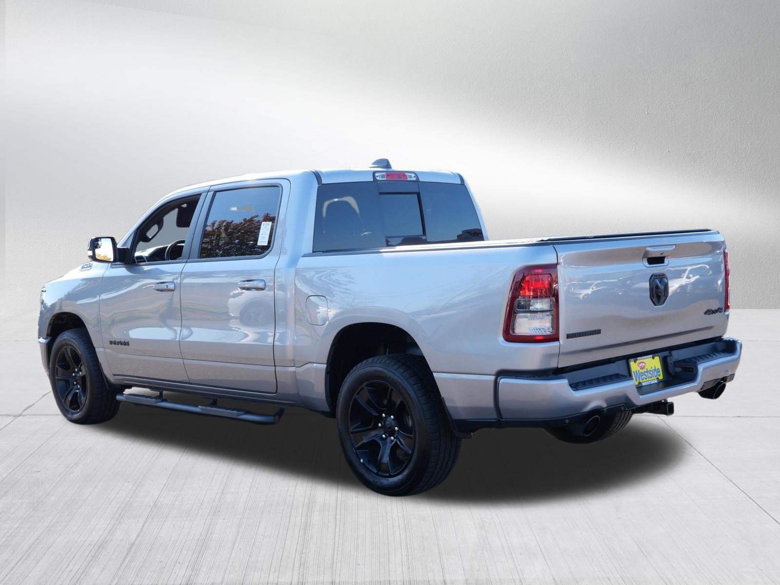 Used 2021 RAM 1500 Big Horn AWD/4WD image 5