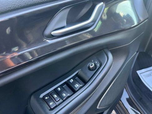 Used 2021 Jeep Grand Cherokee L Laredo w/ Luxury Tech Group I AWD/4WD image 19