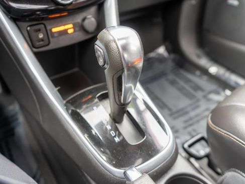 Used 2019 Chevrolet Trax Premier image 27