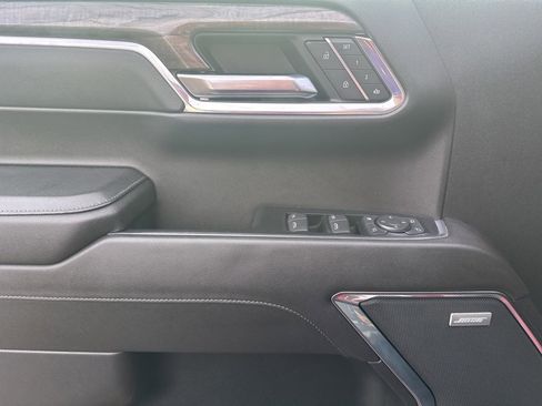 Used 2024 Chevrolet Silverado 1500 LTZ w/ LTZ Convenience Package II image 18