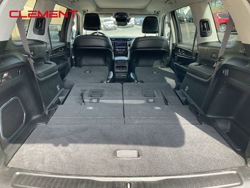 Used 2022 Jeep Grand Cherokee L Limited AWD/4WD image 34