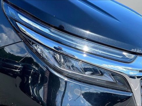 Used 2023 Chevrolet Equinox LT AWD/4WD image 28
