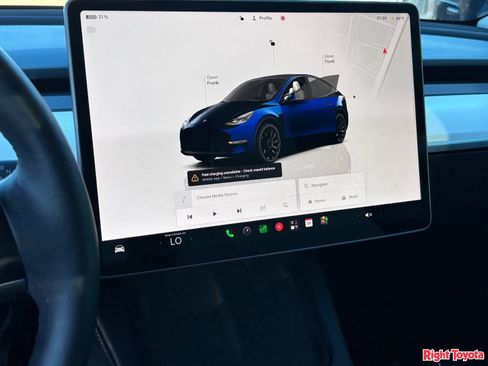 Used 2023 Tesla Model Y Performance AWD/4WD image 26